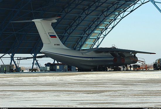 Ил-76МД-90А